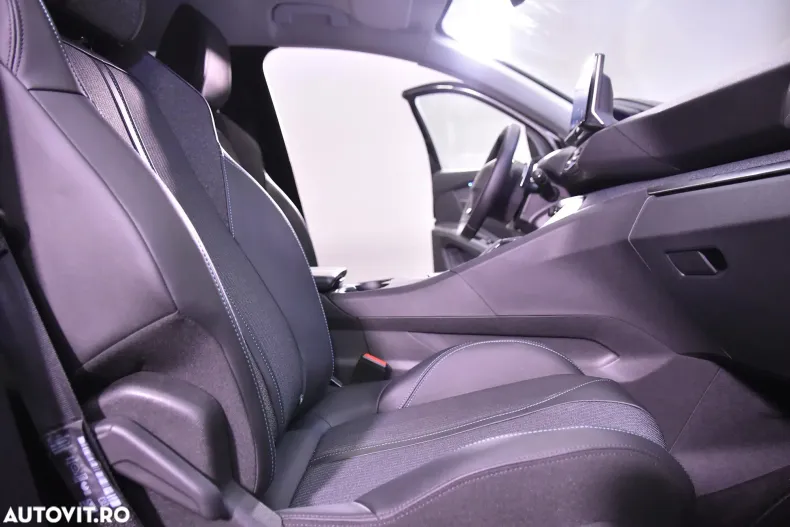 Peugeot 3008 din 2022 cu 34.248 km - oferta PEU186018 - foto 11