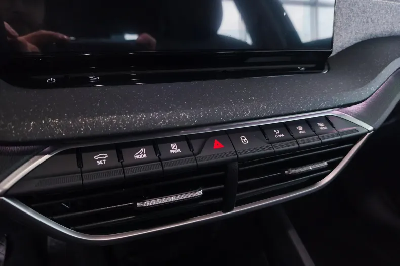 Skoda Octavia din 2025 cu 5 km - oferta SKO186026 - foto 8