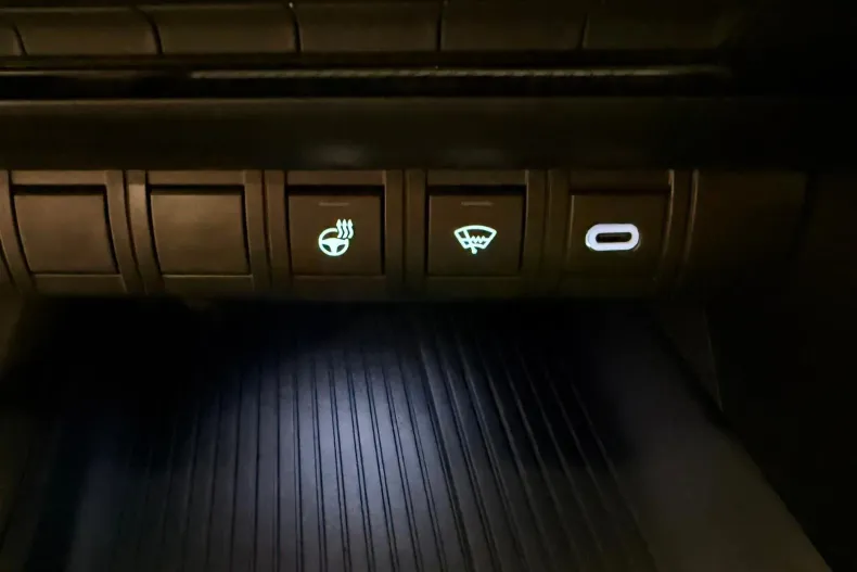 Toyota C-HR din 2025 cu 1.250 km - oferta TOY186028 - foto 12