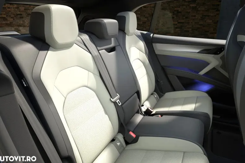 Porsche Cayenne din 2026 cu 13 km - oferta POR186040 - foto 6