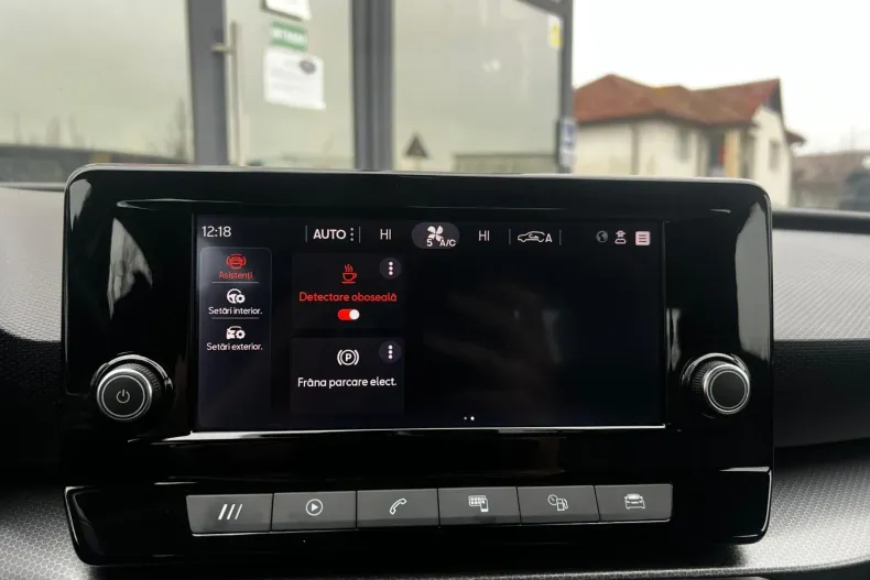 Seat Leon din 2022 cu 99.369 km - oferta SEA186041 - foto 23