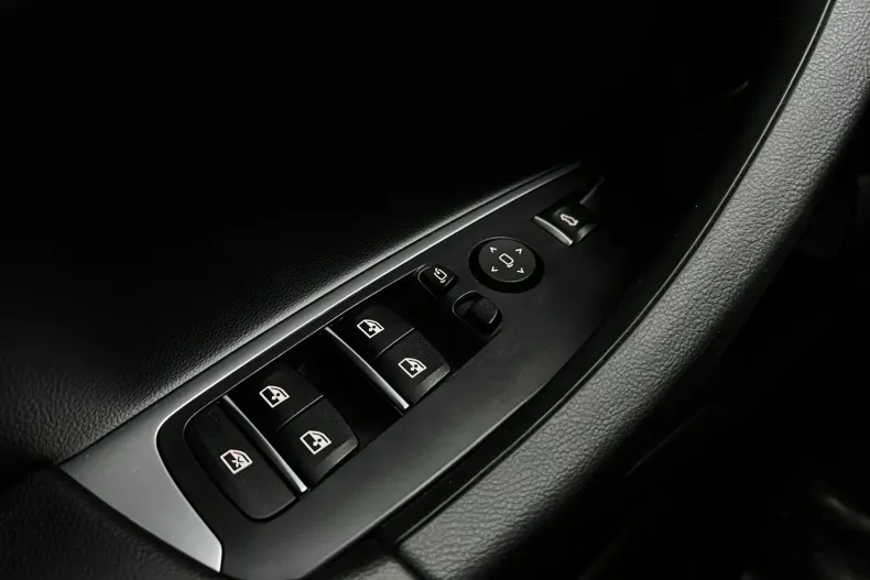 BMW X3 (Seria X) din 2022 cu 111.086 km - oferta BMW186044 - foto 20