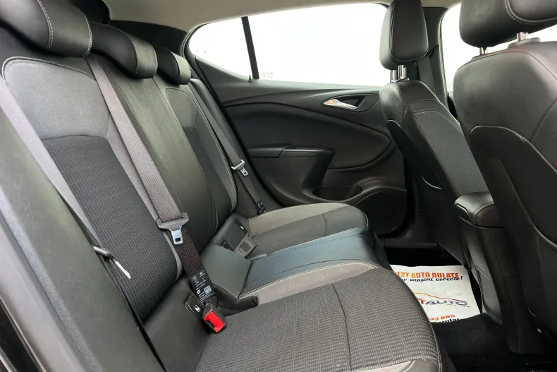 Opel Astra din 2020 cu 142.000 km - oferta OPE186061 - foto 7