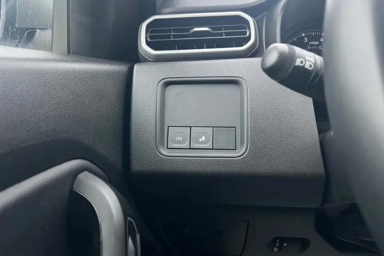 Dacia Duster din 2024 cu 36.000 km - oferta DAC186062 - foto 20