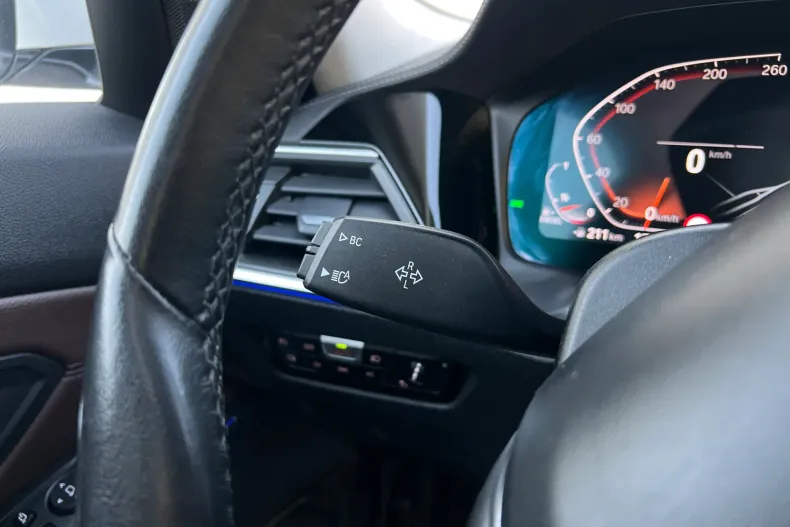 BMW Seria 3 din 2021 cu 162.000 km - oferta BMW186063 - foto 15