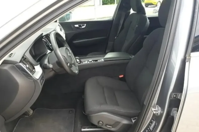 Volvo XC60 din 2021 cu 45.000 km - oferta VOL186078 - foto 8