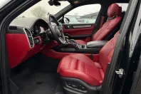 Porsche Cayenne din 2023 cu 61.212 km - oferta POR186080 - foto 8