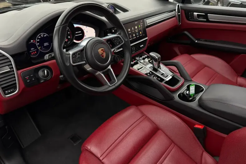 Porsche Cayenne din 2023 cu 61.212 km - oferta POR186080 - foto 9