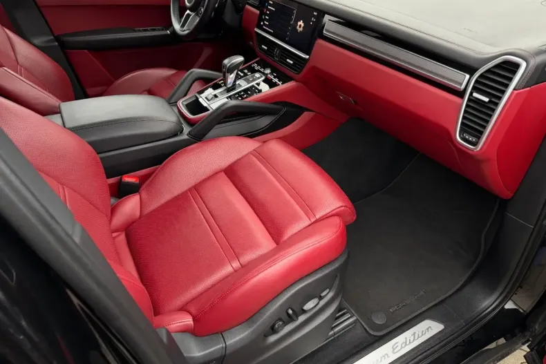 Porsche Cayenne din 2023 cu 61.212 km - oferta POR186080 - foto 10