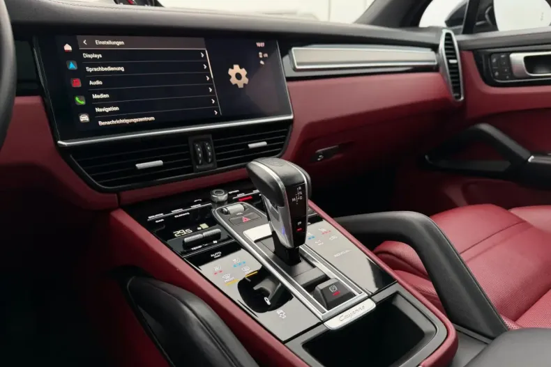 Porsche Cayenne din 2023 cu 61.212 km - oferta POR186080 - foto 25