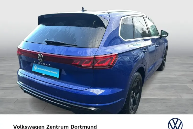 Volkswagen Touareg din 2024 cu 29.989 km - oferta VOL186085 - foto 4