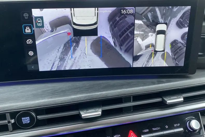 Hyundai SANTA FE din 2024 cu 20.900 km - oferta HYU186086 - foto 9