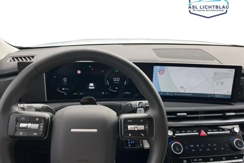 Hyundai SANTA FE din 2024 cu 11.902 km - oferta HYU186088 - foto 12