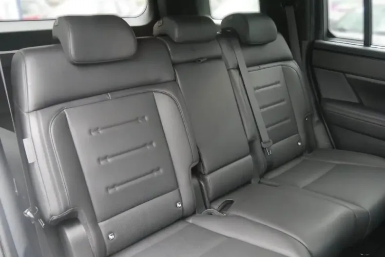 Hyundai SANTA FE din 2024 cu 36.951 km - oferta HYU186090 - foto 4