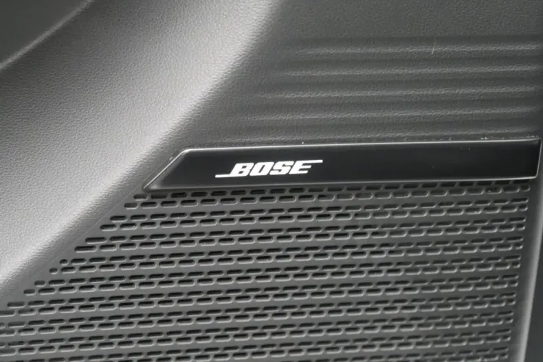 Hyundai SANTA FE din 2024 cu 36.951 km - oferta HYU186090 - foto 12