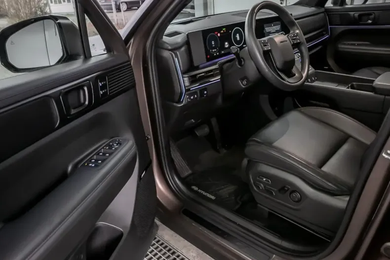 Hyundai SANTA FE din 2024 cu 15.853 km - oferta HYU186094 - foto 9