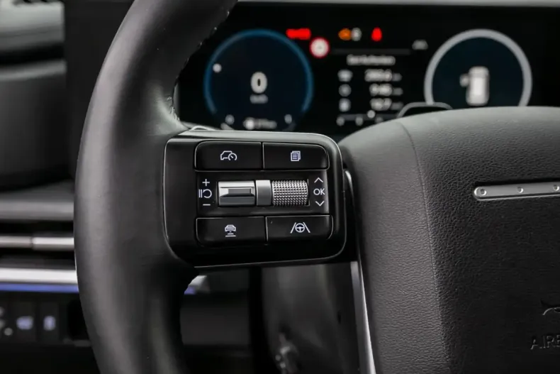 Hyundai SANTA FE din 2024 cu 25.707 km - oferta HYU186095 - foto 13