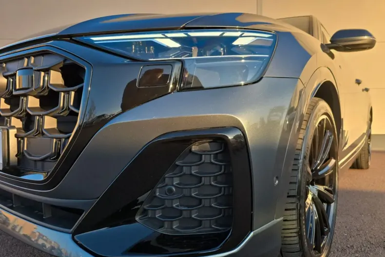 Audi Q8 din 2025 cu 23.692 km - oferta AUD186101 - foto 6