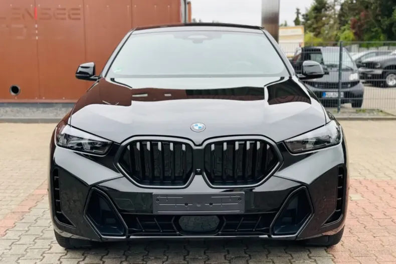 BMW X6 (Seria X) din 2024 cu 8.800 km - oferta BMW186103 - foto 2