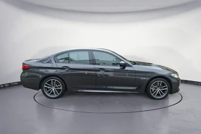 BMW 530 (Seria 5) din 2022 cu 58.368 km - oferta BMW186106 - foto 7