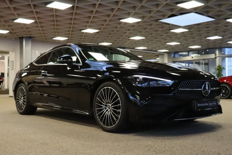 Mercedes-Benz CLE 200 (Clasa CLE) din 2024 cu 10.700 km - oferta MER186107 - foto 2