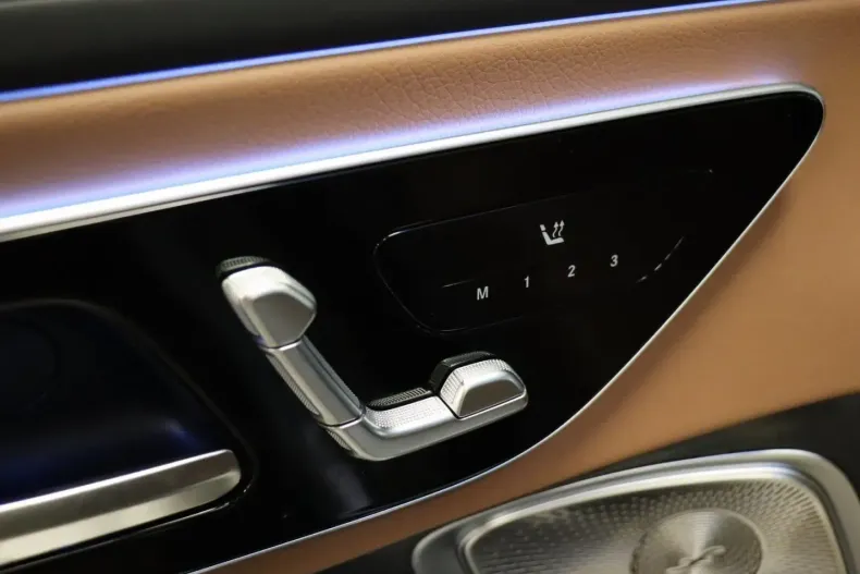 Mercedes-Benz CLE 200 (Clasa CLE) din 2024 cu 10.700 km - oferta MER186107 - foto 14