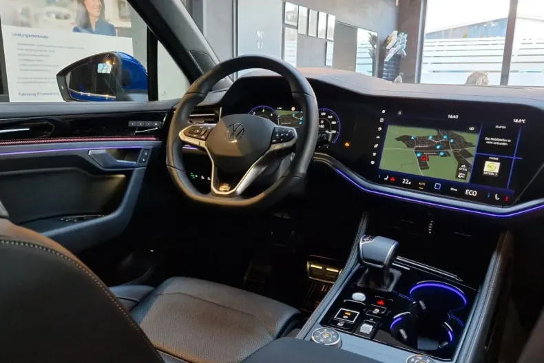 Volkswagen Touareg din 2025 cu 22.800 km - oferta VOL186119 - foto 27