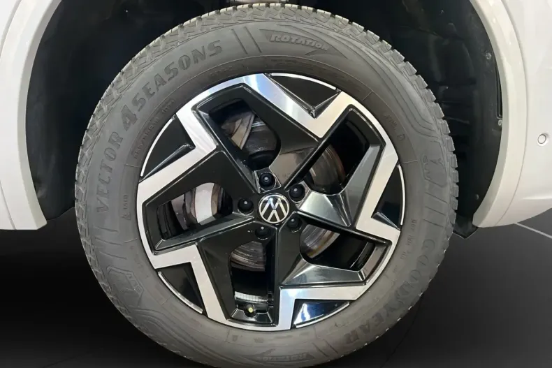 Volkswagen Touareg din 2025 cu 25.780 km - oferta VOL186120 - foto 13