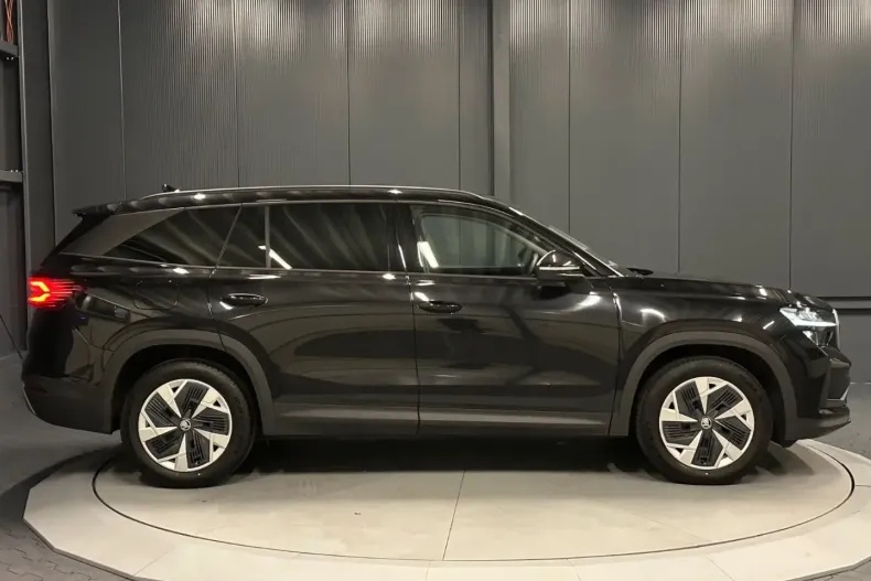 Skoda Kodiaq din 2024 cu 22.000 km - oferta SKO186124 - foto 6