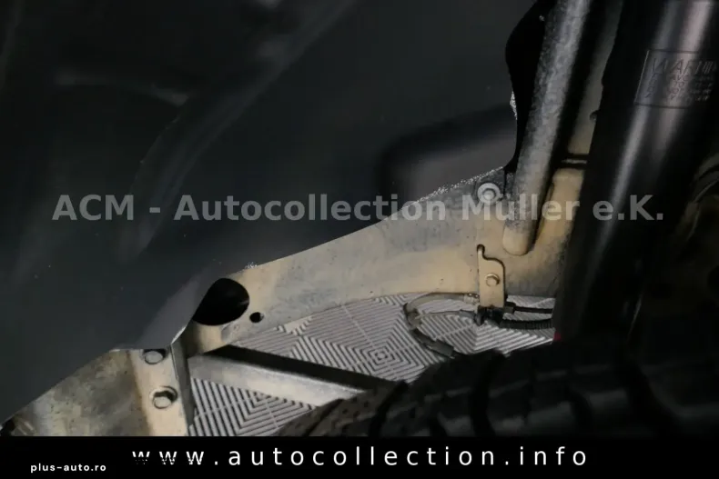 Jeep Wrangler din 2024 cu 8.920 km - oferta JEE186127 - foto 35