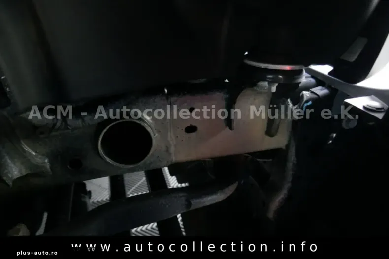 Jeep Wrangler din 2024 cu 8.920 km - oferta JEE186127 - foto 36