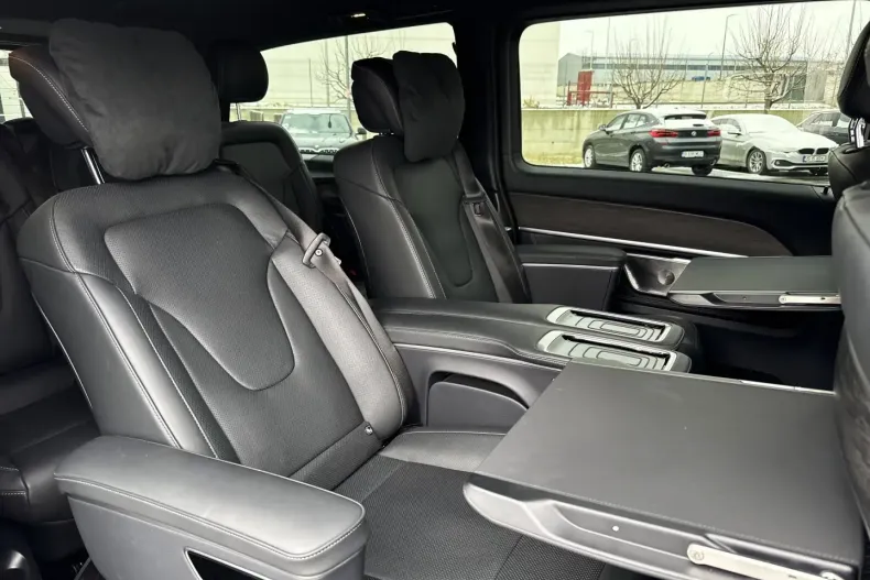 Mercedes-Benz V 300 (Clasa V) din 2025 cu 22.000 km - oferta MER186130 - foto 13