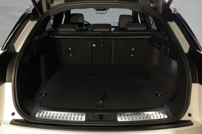 Land Rover Range Rover Velar din 2025 cu 7.500 km - oferta LAN186131 - foto 13