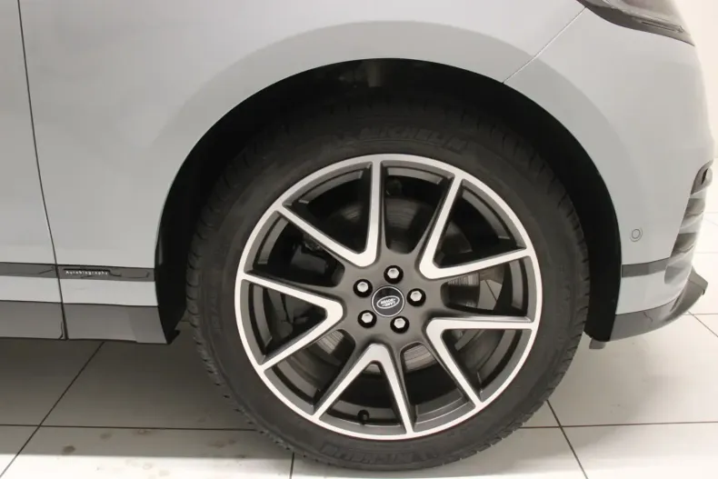 Land Rover Range Rover Velar din 2025 cu 9.050 km - oferta LAN186132 - foto 11