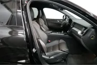 Volvo XC60 din 2021 cu 112.078 km - oferta VOL186133 - foto 12