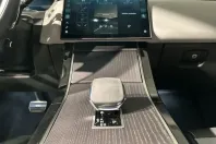 Land Rover Range Rover Velar din 2025 cu 23.212 km - oferta LAN186134 - foto 13