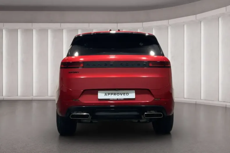 Land Rover Range Rover Sport din 2025 cu 7.551 km - oferta LAN186143 - foto 3
