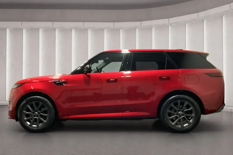 Land Rover Range Rover Sport din 2025 cu 7.551 km - oferta LAN186143 - foto 5