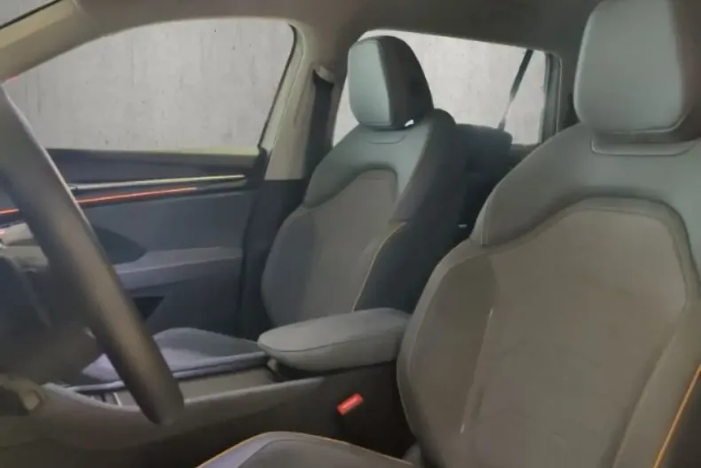 Skoda Kodiaq din 2024 cu 24.190 km - oferta SKO186145 - foto 12