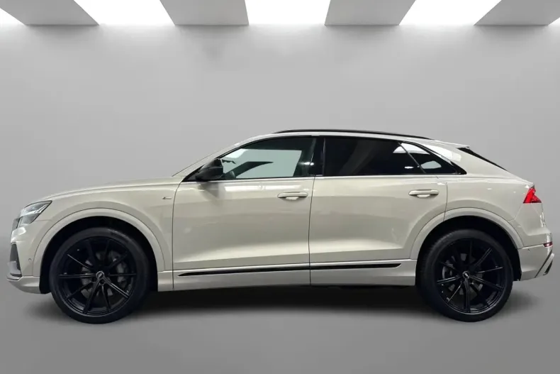 Audi Q8 din 2023 cu 29.500 km - oferta AUD186150 - foto 4