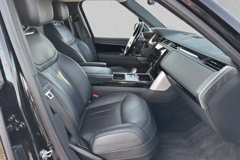 Land Rover Range Rover din 2025 cu 24.000 km - oferta LAN186151 - foto 3