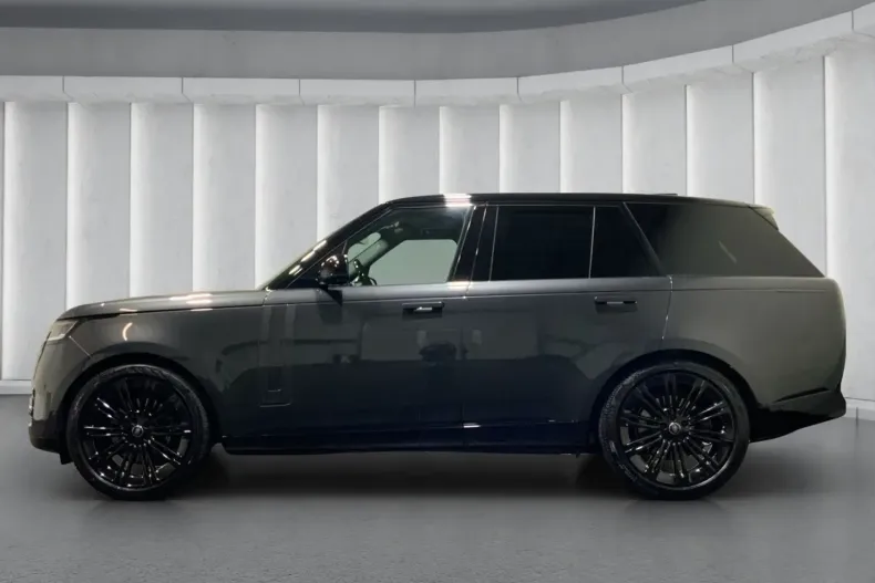 Land Rover Range Rover din 2025 cu 10.172 km - oferta LAN186153 - foto 5