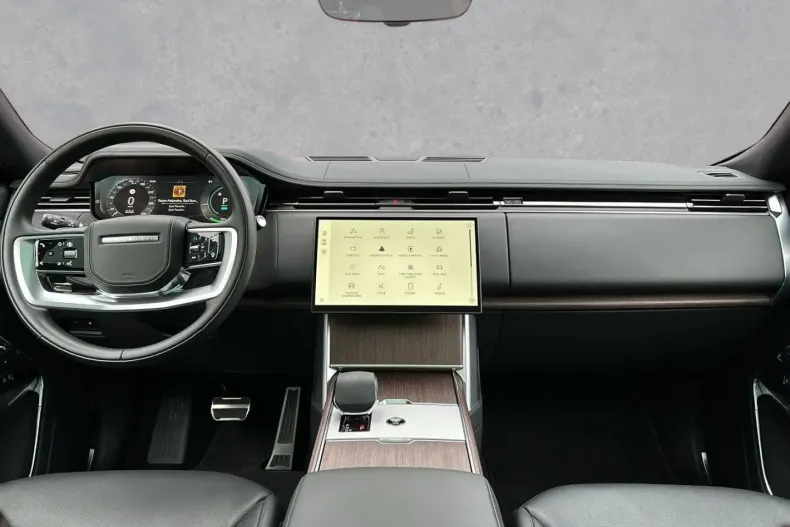 Land Rover Range Rover din 2025 cu 14.500 km - oferta LAN186155 - foto 4