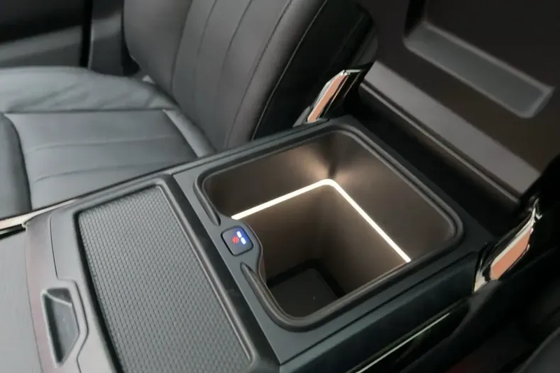 Land Rover Range Rover Sport din 2025 cu 19.756 km - oferta LAN186156 - foto 18