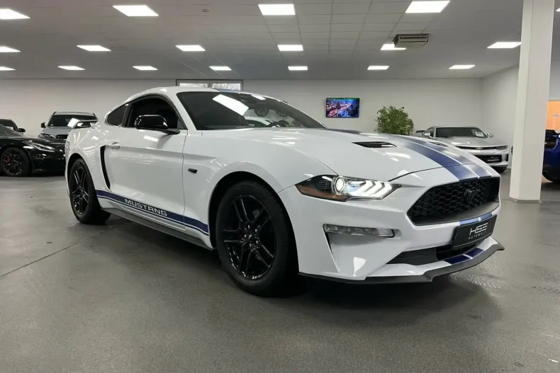 Ford Mustang din 2022 cu 21.000 km - oferta FOR186158 - foto 1