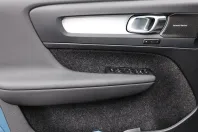 Volvo XC40 din 2023 cu 16.582 km - oferta VOL186161 - foto 10