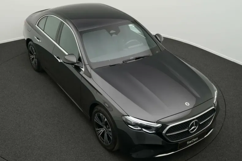 Mercedes-Benz E 220 (Clasa E) din 2024 cu 26.537 km - oferta MER186166 - foto 12