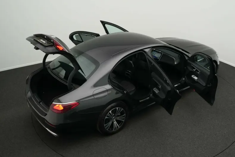 Mercedes-Benz E 220 (Clasa E) din 2024 cu 26.537 km - oferta MER186166 - foto 15