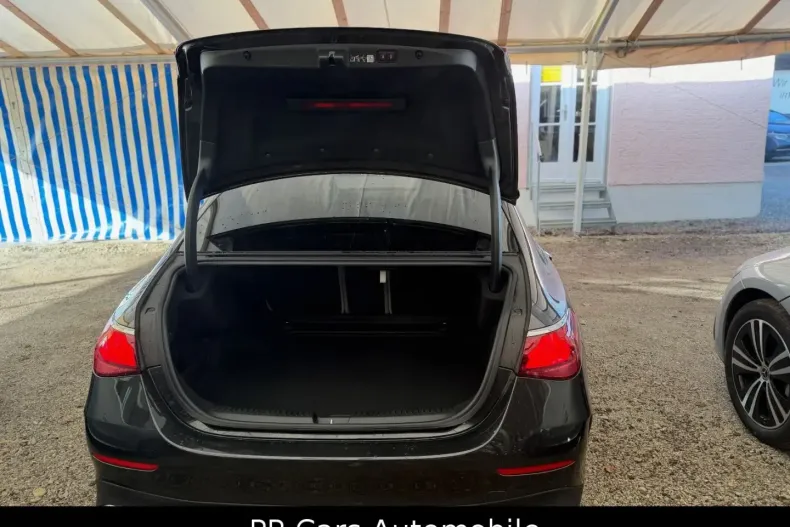 Mercedes-Benz E 450 (Clasa E) din 2024 cu 8.709 km - oferta MER186167 - foto 41