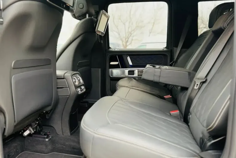 Mercedes-Benz G 63 AMG (Clasa G) din 2023 cu 18.000 km - oferta MER186169 - foto 9